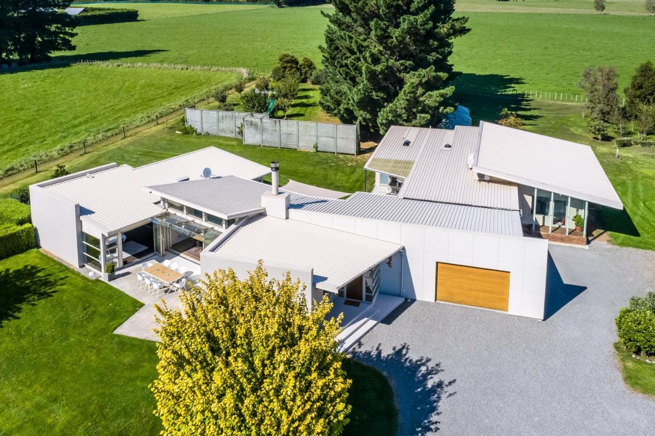 Paradise On Campbell Martinborough Extérieur photo