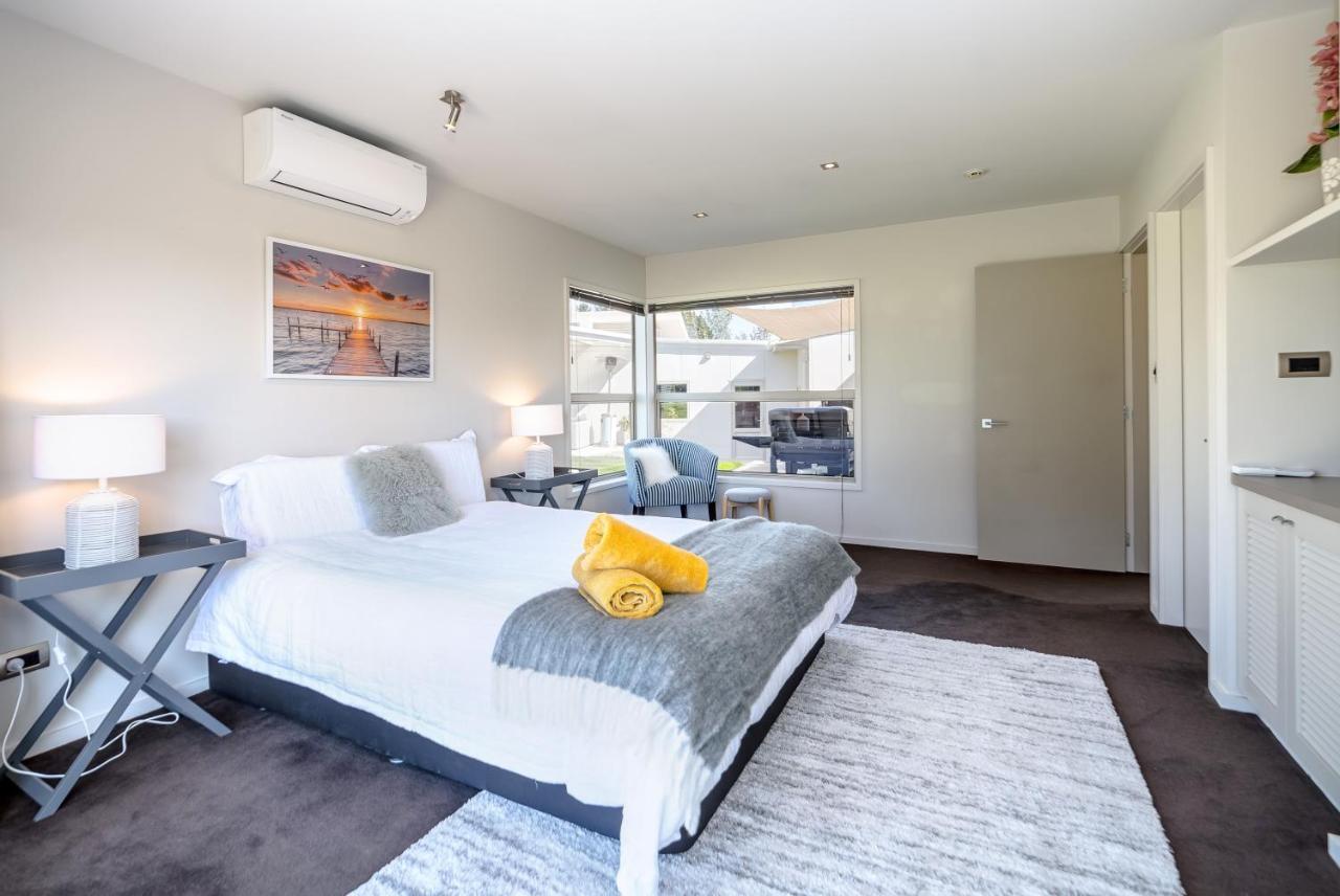 Paradise On Campbell Martinborough Extérieur photo