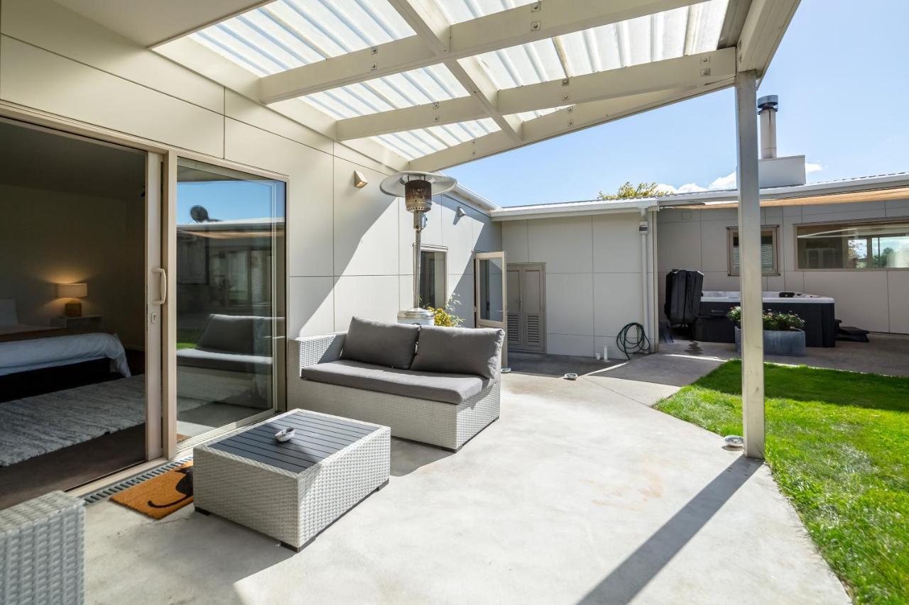 Paradise On Campbell Martinborough Extérieur photo